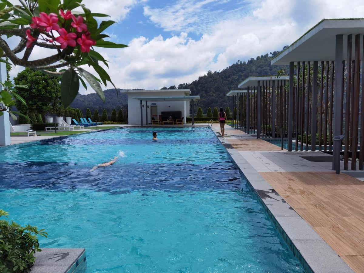 Windmill Upon Hills Luxurious Sky Villa 360 Sky Pool Heated Pool Mountainous Genting View Genting Highland By Heritage Genting Highlands Extérieur photo